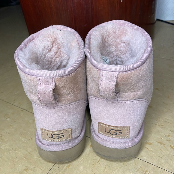 Pink mini uggs - Picture 2 of 5